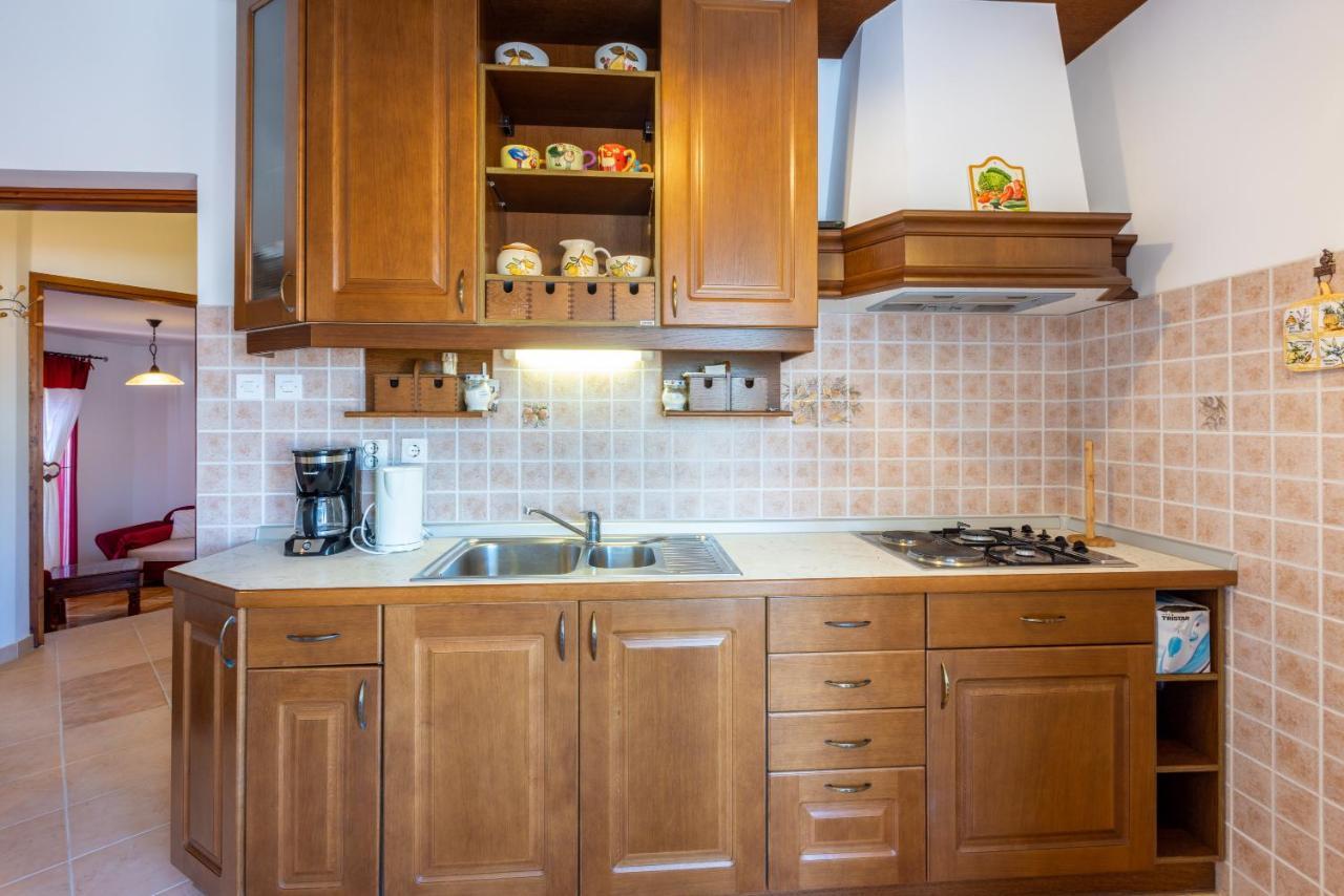 Apartments Villa Mavero Banjole Εξωτερικό φωτογραφία