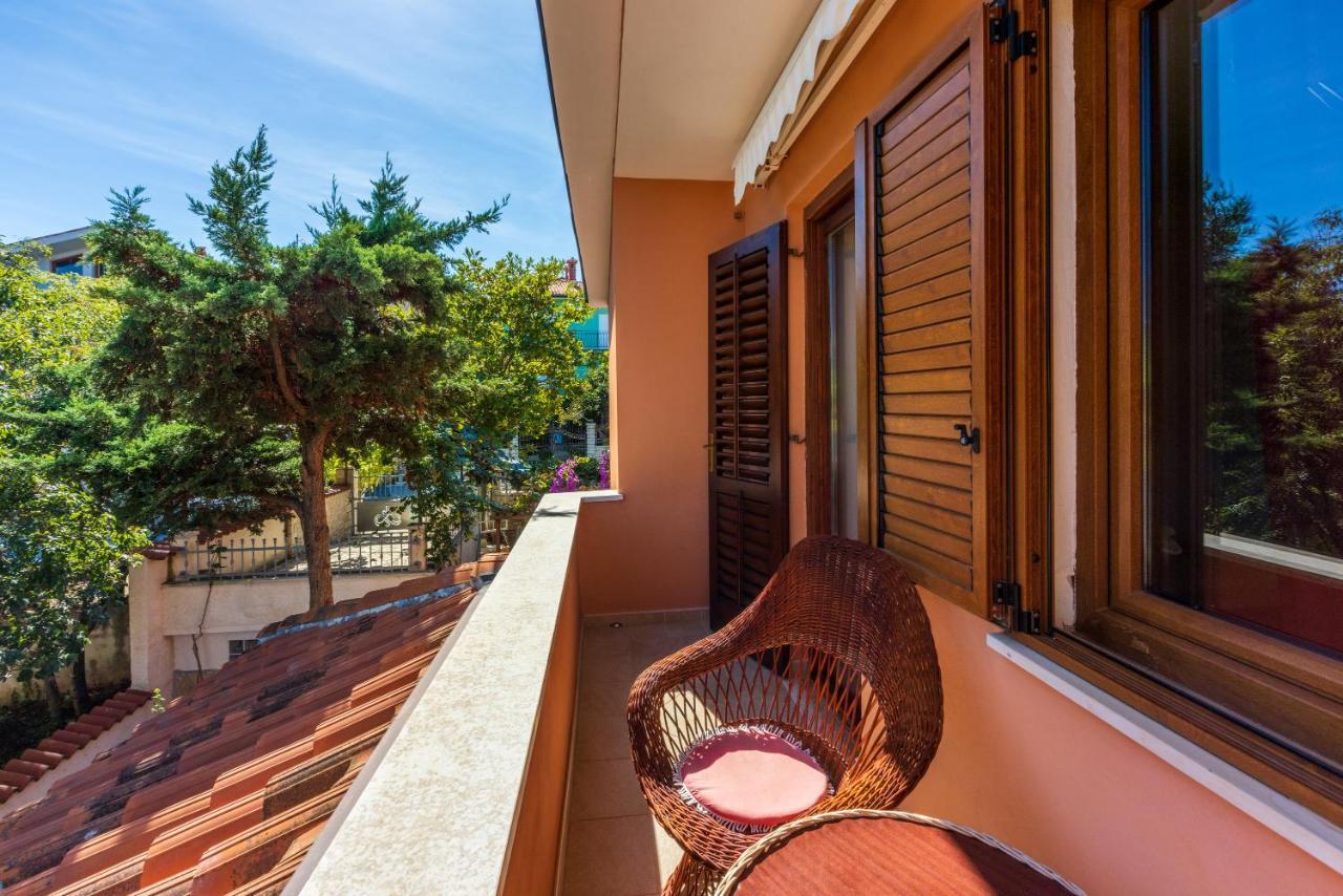 Apartments Villa Mavero Banjole Εξωτερικό φωτογραφία