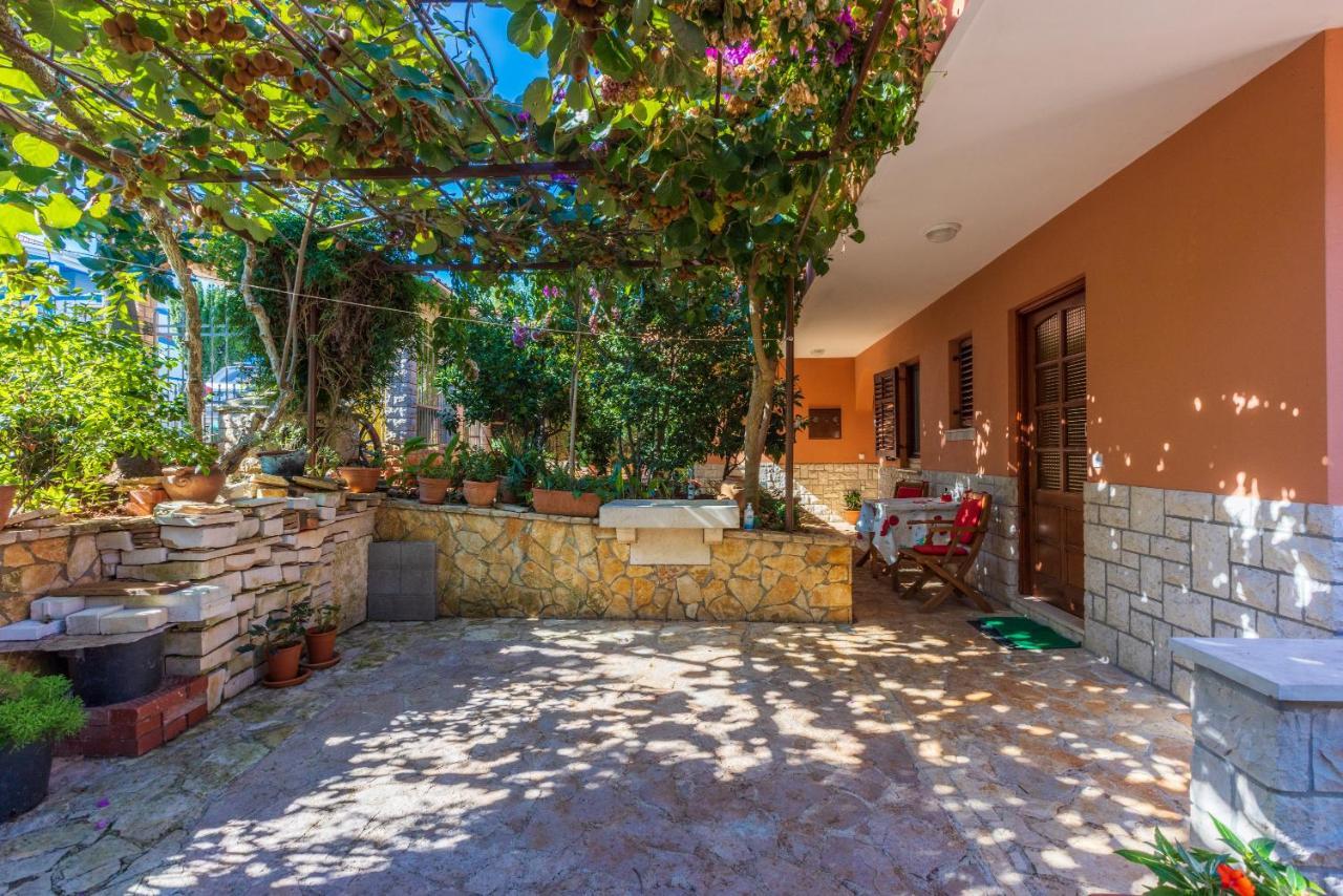 Apartments Villa Mavero Banjole Εξωτερικό φωτογραφία