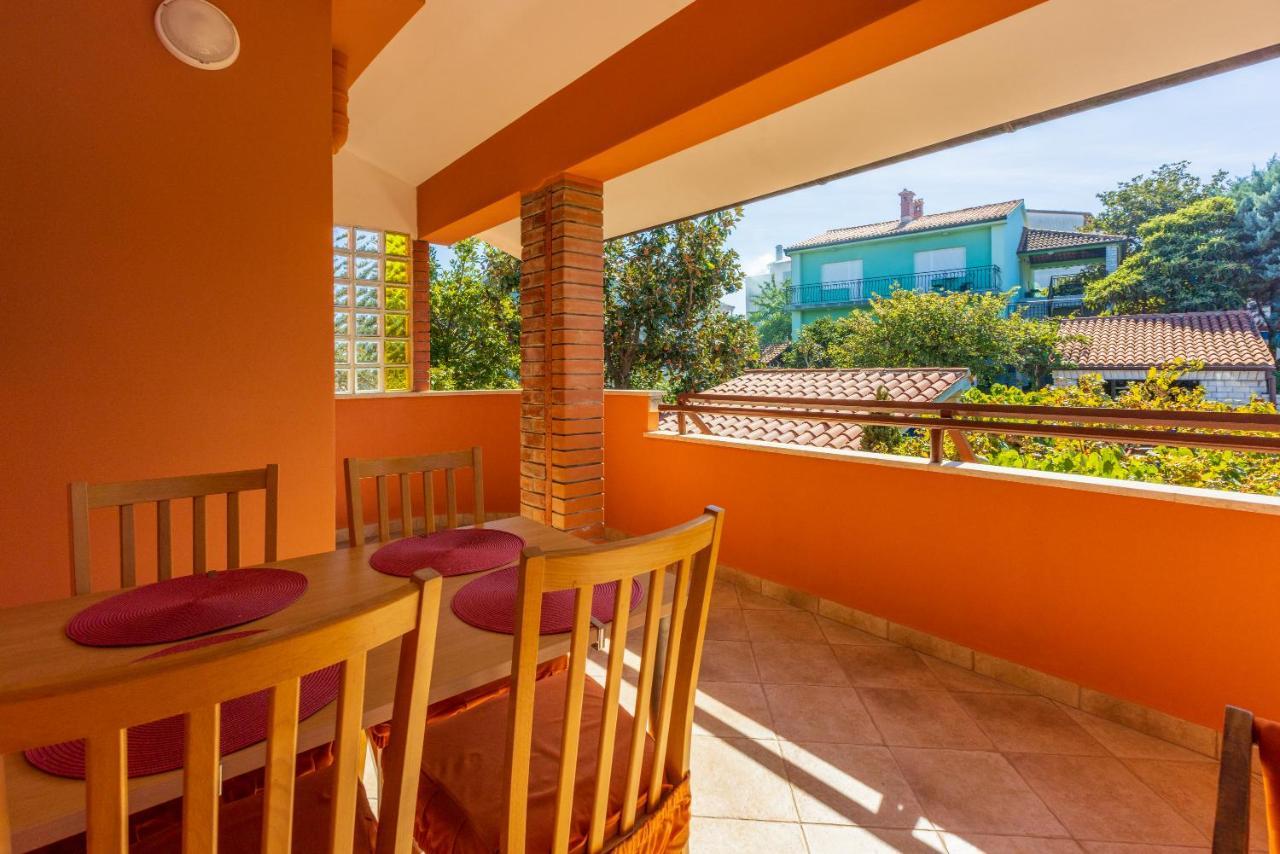Apartments Villa Mavero Banjole Εξωτερικό φωτογραφία