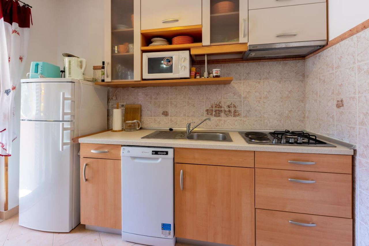 Apartments Villa Mavero Banjole Εξωτερικό φωτογραφία