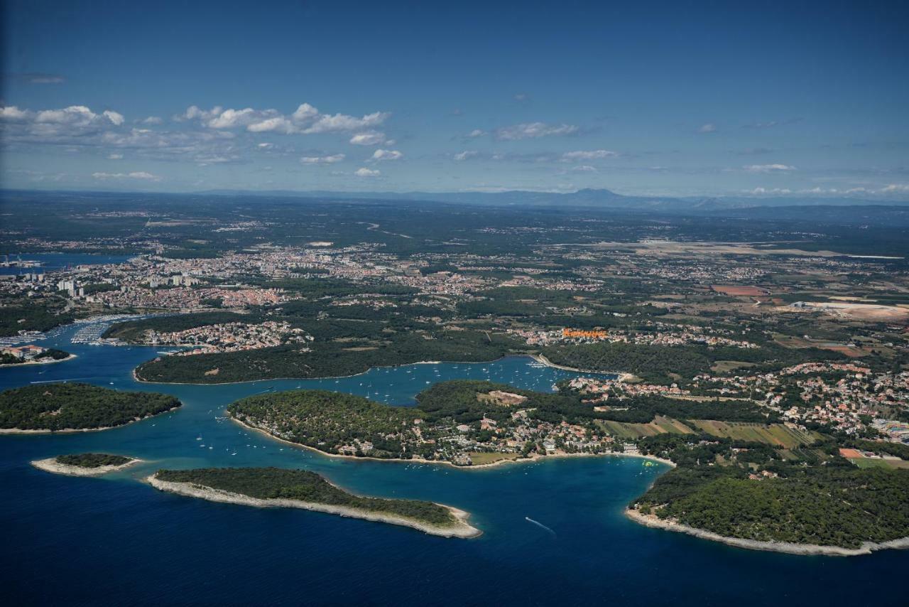 Apartments Villa Mavero Banjole Εξωτερικό φωτογραφία